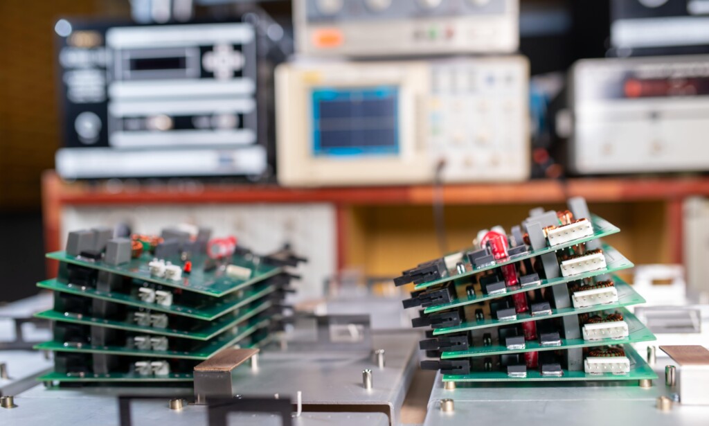 A Guide To Electronic Device Recycling – All You Need To Know!