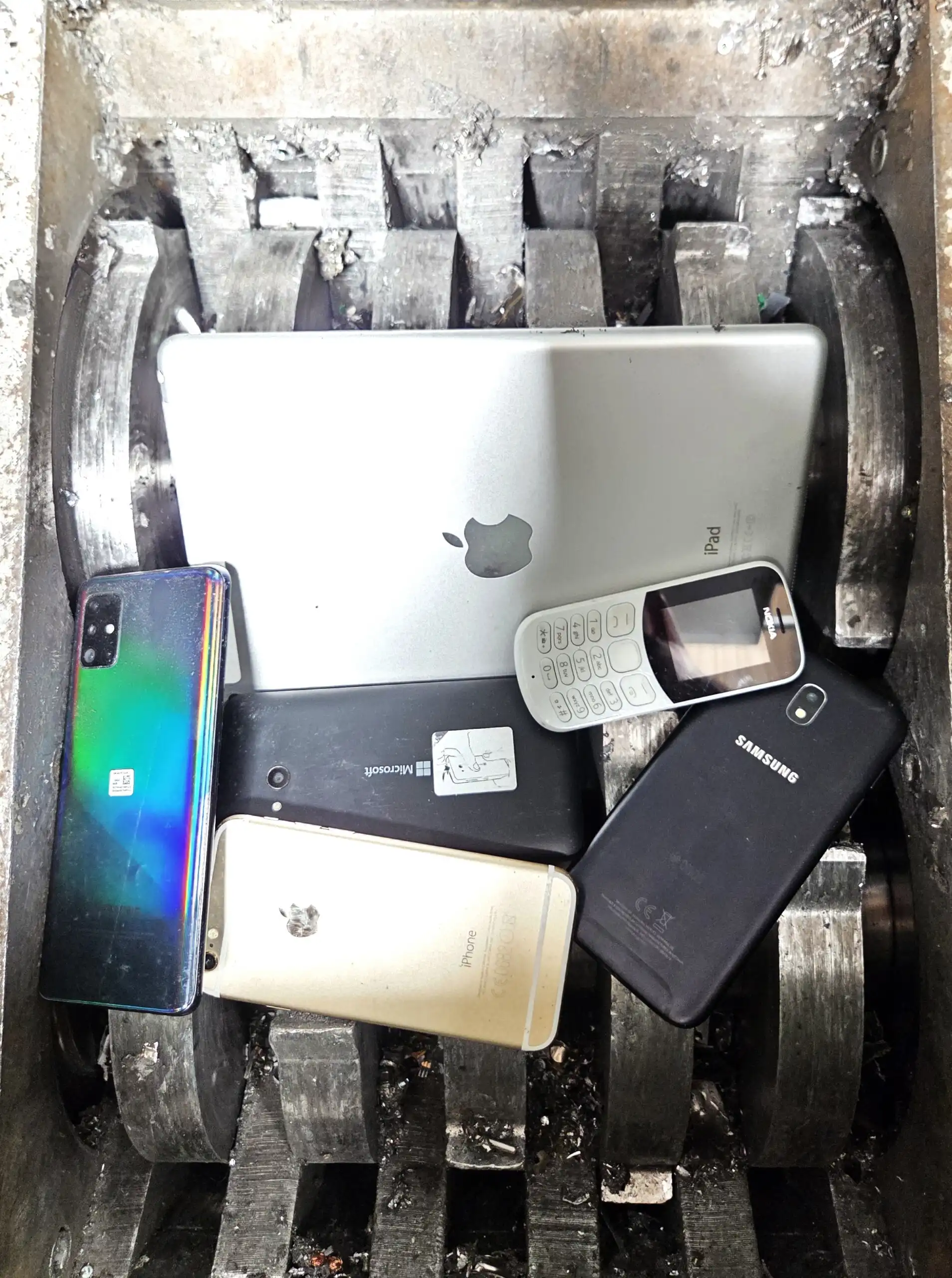 Certified hard drive shredding and data destruction to HMG and NIST standards