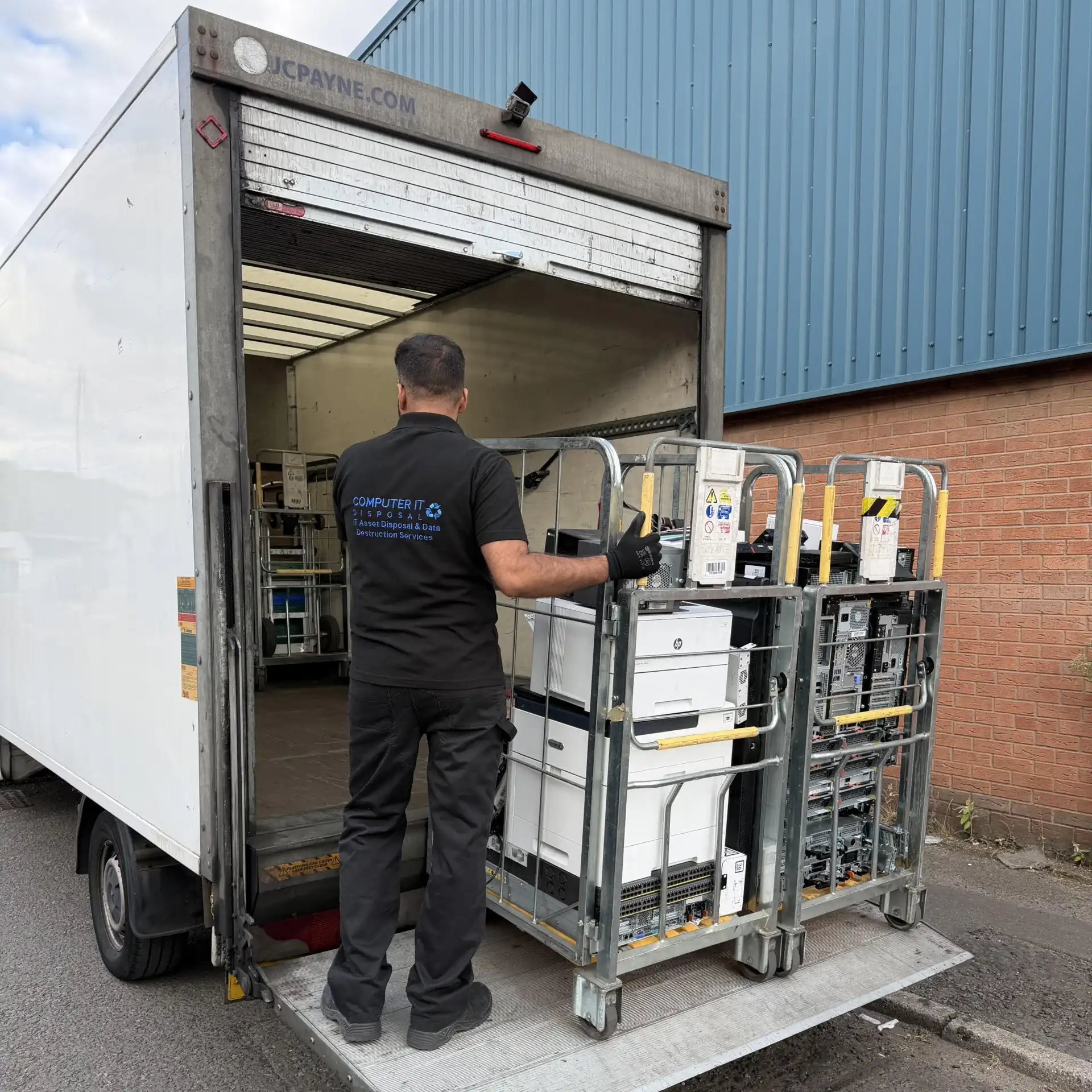 secure_loading-employed_drivers-secure_containers